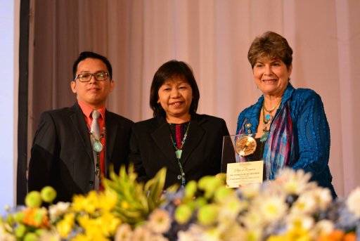 ICoNurses's tweet photo. With Dr. Patricia Ruth Messmer as speaker during the 3rd International Conference of Nurses. #icons2015 @dominopuson https://t.co/WWvgoi5hJi