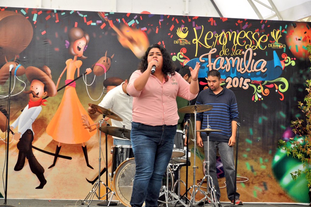 COBAEDoficial's tweet photo. Gran participación cultural de nuestros alumnos en la #KermesseDeLaFamilia #SólolosMejores @chuycabrales @iceddgo https://t.co/PxX4qU2GpI