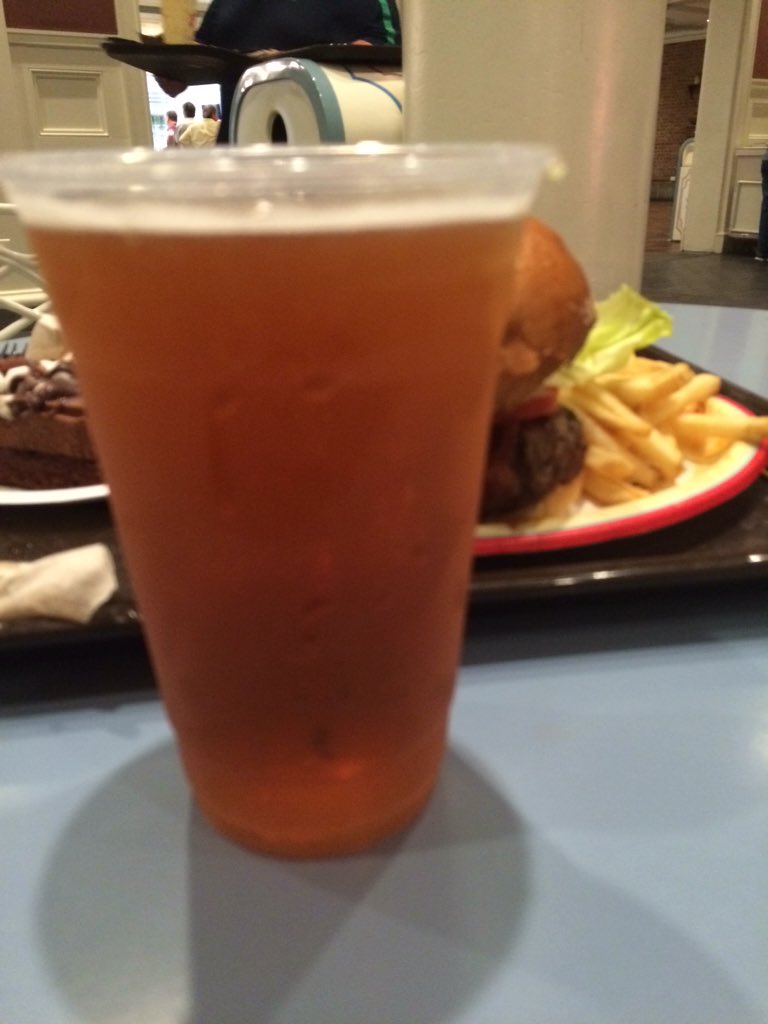 DaBeerMeister's tweet photo. Liberty Anchor Ale at the #libertyinn #Epcot https://t.co/C2I6uEr0fQ