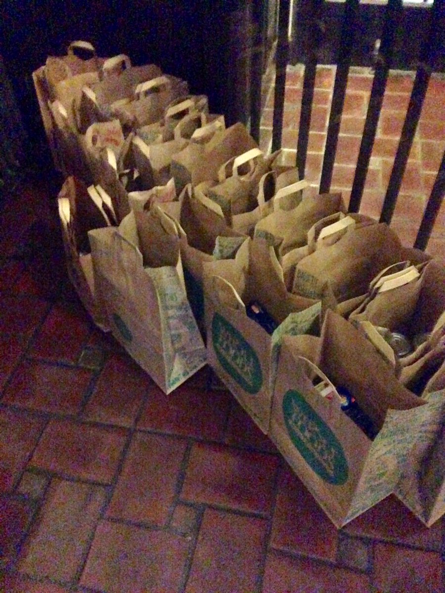 Thnx to all who brought donations for <a href="/Gr8BosFoodBank/">The Greater Boston Food Bank</a> to Fenway Open Studios! We have many bags ready 2 go!