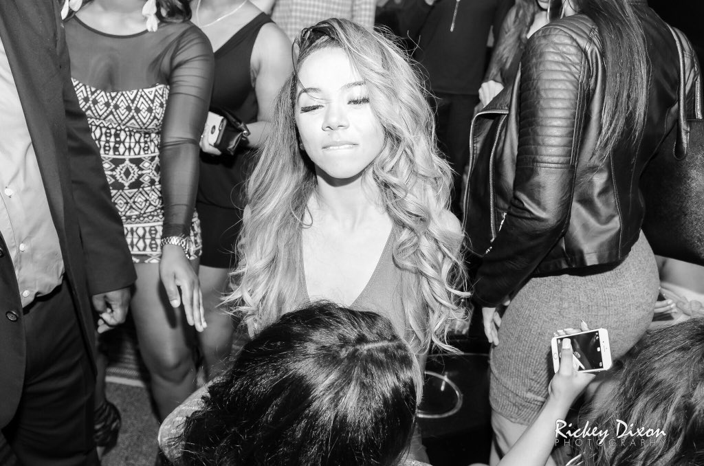 brittanyrennerr's tweet photo. When that liquor hits you https://t.co/uS7wKviOm6