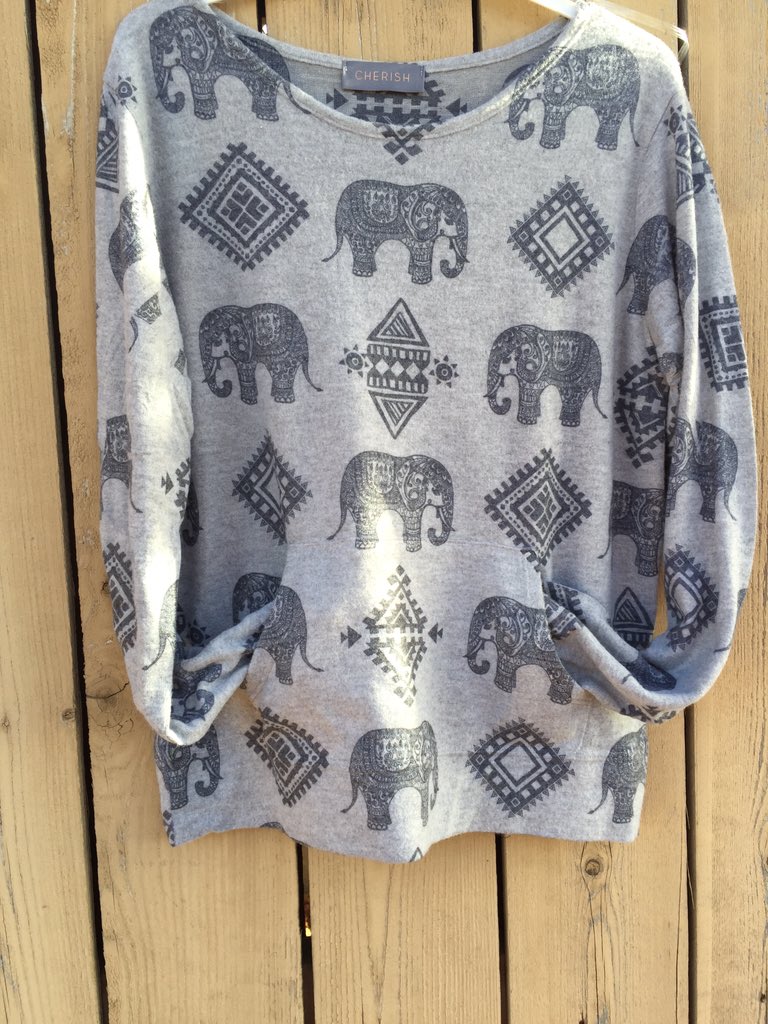 bearhush's tweet photo. https://t.co/ks5y7N1KTx #bearhush #sweater #sweaterweather #fallfashion https://t.co/ZMZCvDp55o
