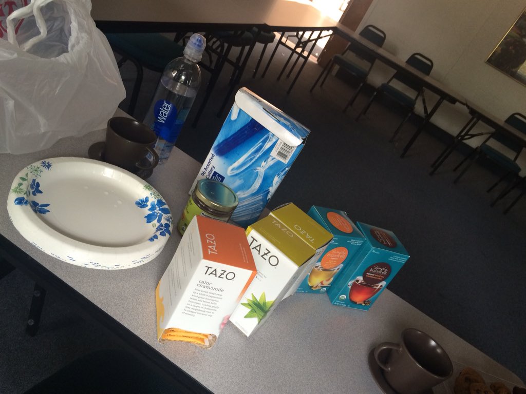 Margari_Aziza's tweet photo. The prep before @MuslimARC's #ARCircle. Thank you gracious @LanfordMarbella &amp; @safanadirah for the tea and sweets https://t.co/9fCoGhLD5d