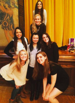 UChicagoPiPhi's tweet photo. Happy #WingsWednesday from this pham! #PPLAM #ILKappa https://t.co/iE2R1RYMsV
