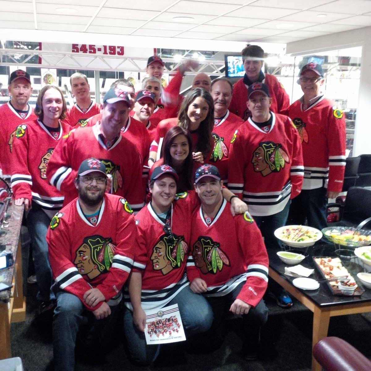 #ultimatehockeytrip <a href="/laurenashlayy/">Lauren Hansen</a> Game 2 is going into 2nd period #GoBlackhawks <a href="/AD_Rewards/">AD Rewards</a> <a href="/PeterCase87/">Peter Case</a>