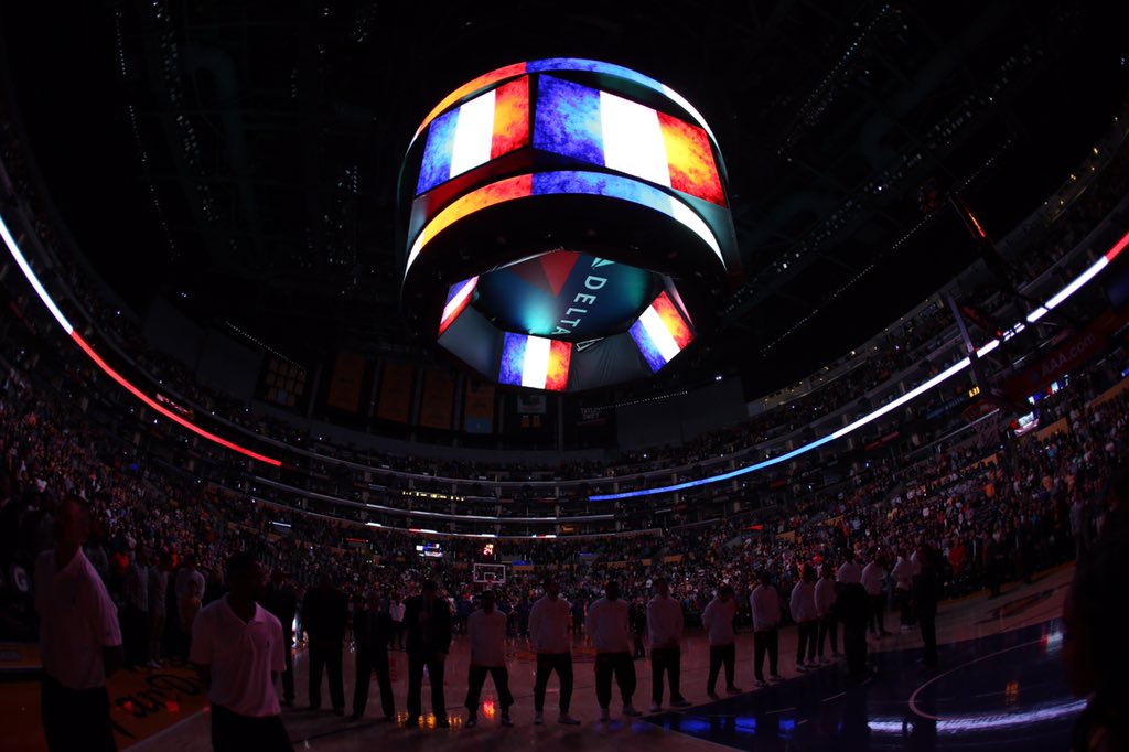Lakers's tweet photo. Thinking of everyone affected by the Paris attacks as the French national anthem plays @STAPLESCenter #ForParis https://t.co/XX6R5zBDTc