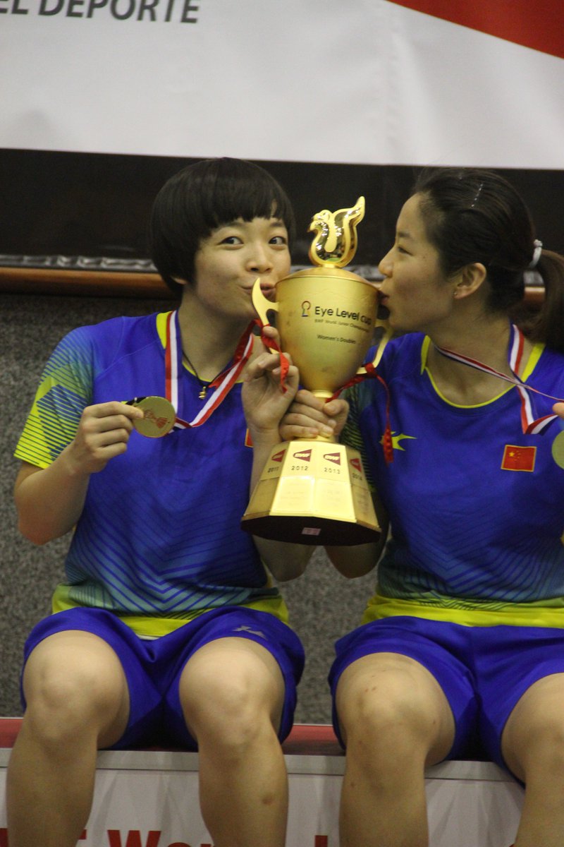 LimaBwf's tweet photo. #BWFLIMA2015 CHINA REAFIRMA SU HEGEMONÍA EN EL MUNDIAL JUNIOR DE BADMINTÓN “EYE LEVEL CUP” #badminton #EyeLevelCup https://t.co/Fir2FjXFea