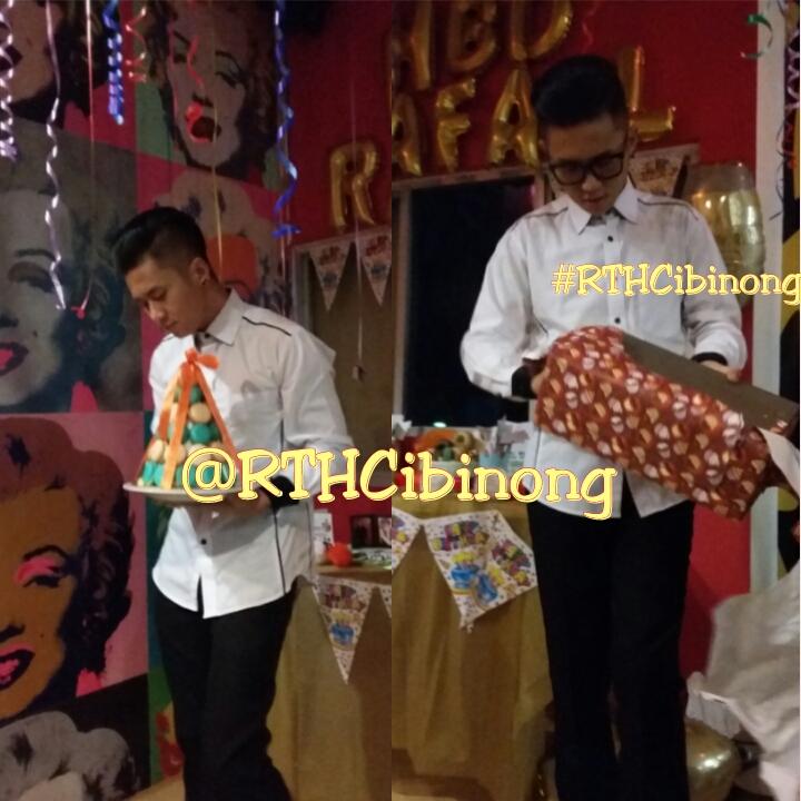 happy birthday coco @rafaell_16..makin sukses, smoga cepet2 keluarin album solonya , pokoknya wish you all the best