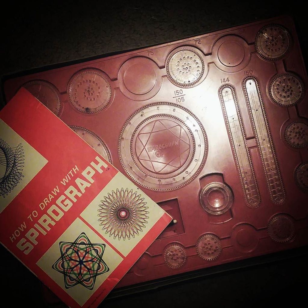 RepurposedKate's tweet photo. You know you're jealous... #spirograph #mandala #mandalas #mandalaart #relic #vintage https://t.co/660TPDkVhk https://t.co/VyQn8Q2S0H