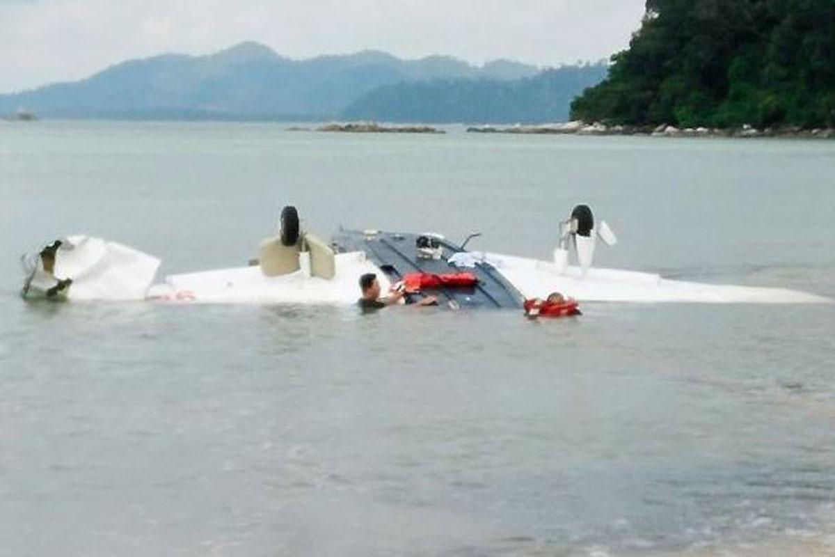 Embedded image permalink