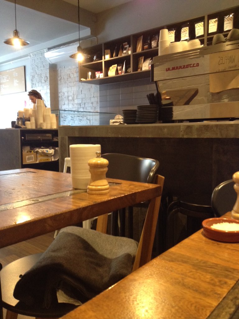 RemoteWriters's tweet photo. Best coffee and writing venue @HeritageBrewers #summerhill #feelsgood https://t.co/76TPQBoSJx