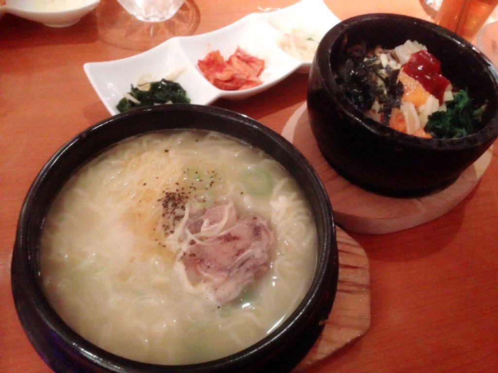 moTWICE09's tweet photo. みんな、、 https://t.co/SDZnml9p2w
