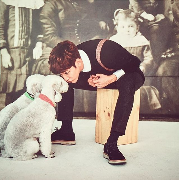 JunkayINT's tweet photo. RT @Jun2daKAY: #LOVELETTER #JUN_K 
#덴버와누피 https://t.co/zrekPwkpLr https://t.co/rZ81rnZUzB