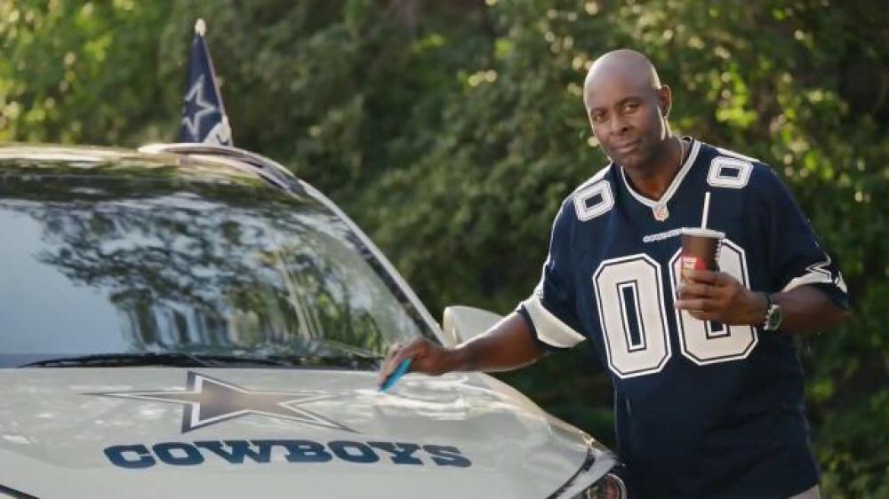NFLRT's tweet photo. Cowboys &amp; Packers haven't won a game since Mike Ditka &amp; Jerry Rice sold out their teams for McDonald's. https://t.co/QyerwX8t6f
