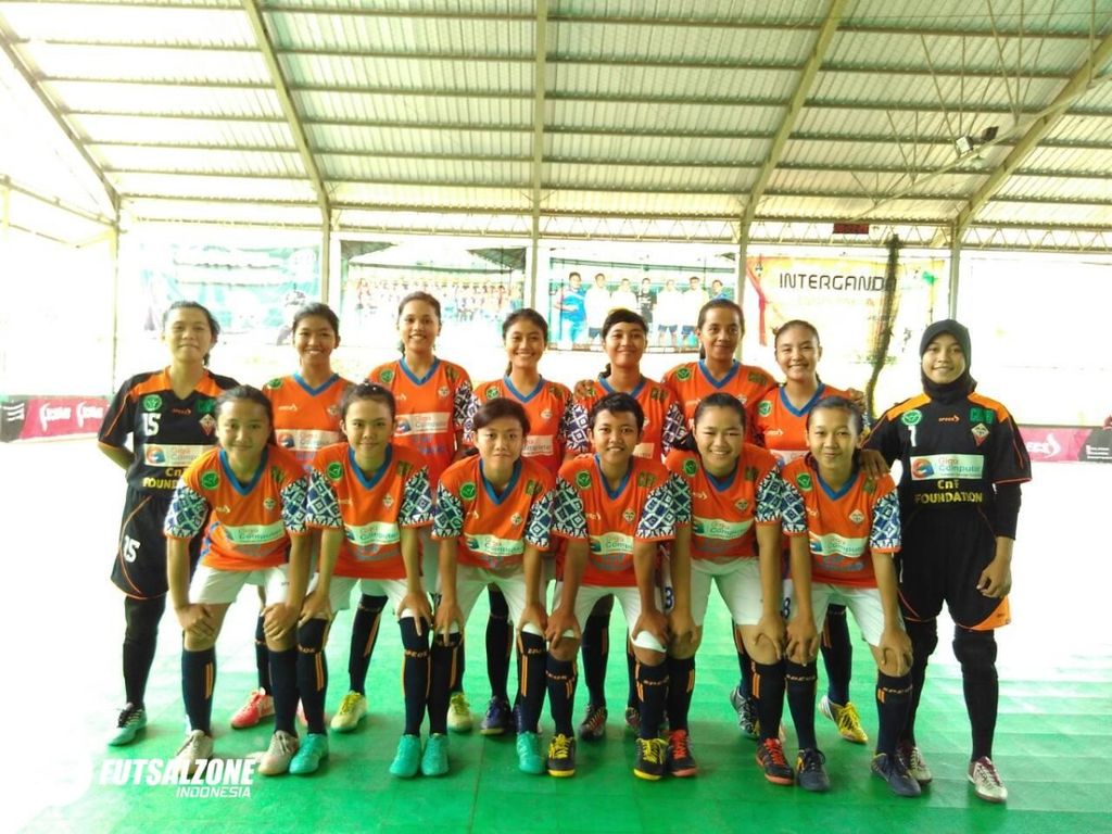 FutsalZone_Id's tweet photo. Lampung Angels Lolos Putaran Nasional LFN U-21 https://t.co/QE9E87oSBa https://t.co/JEuQRtUOyg