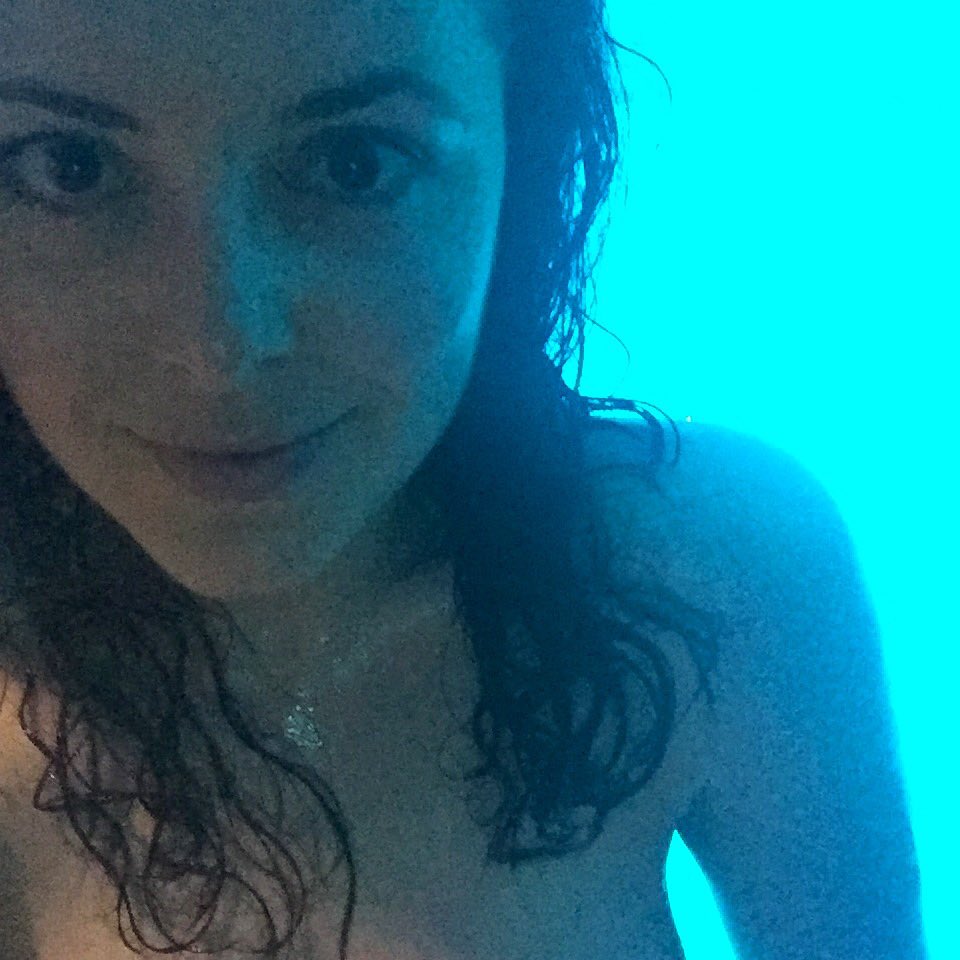 SandiSieger's tweet image. Well, that was amazing. My first session @GravityFloat was unlike anything I've ever experienced. #PodSelfie