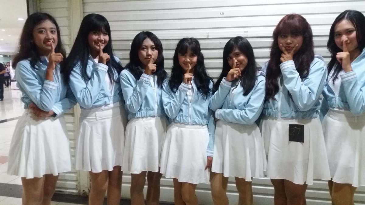 LOVELINE (@officialoveline) on Twitter photo Loveline comeback <a href="/MID_ENT/">M.I.D Entertainment</a> Loveline comeback <a href="/MID_ENT/">M.I.D Entertainment</a>