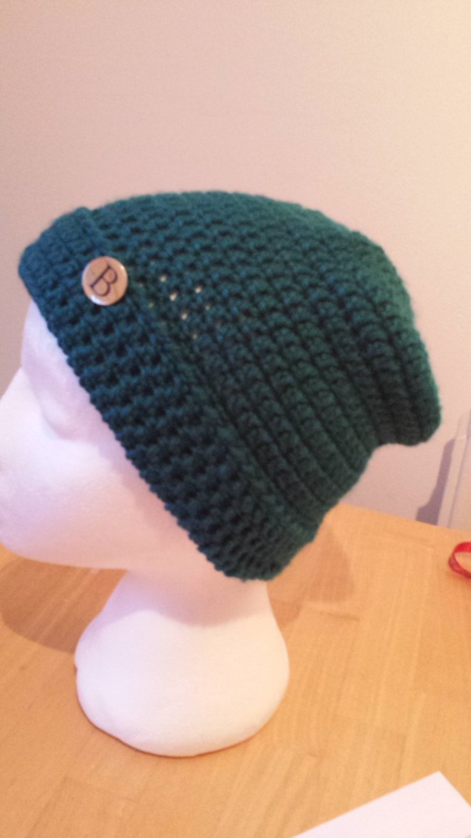 BeingSarahChilt's tweet photo. My bespoke Beanie collection for winter. £12.00. Colour combo is limitless. Perfect for Christmas. Find me on FB X https://t.co/tOC0buFzgg