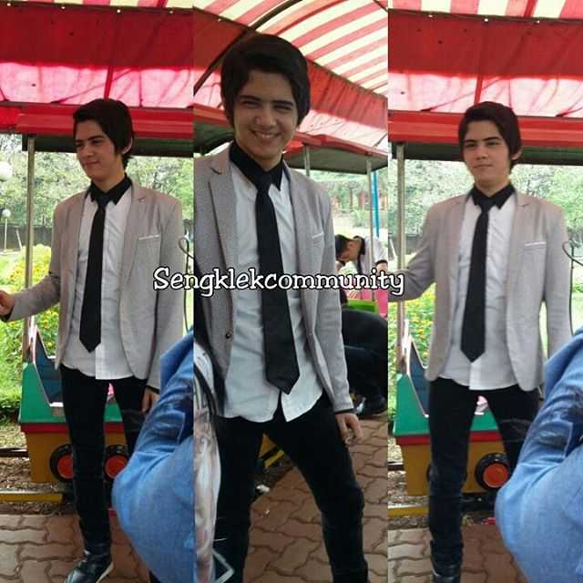 ALIANDOO_FAN's tweet photo. Moodbooster☺ https://t.co/UYn5Ks71PX