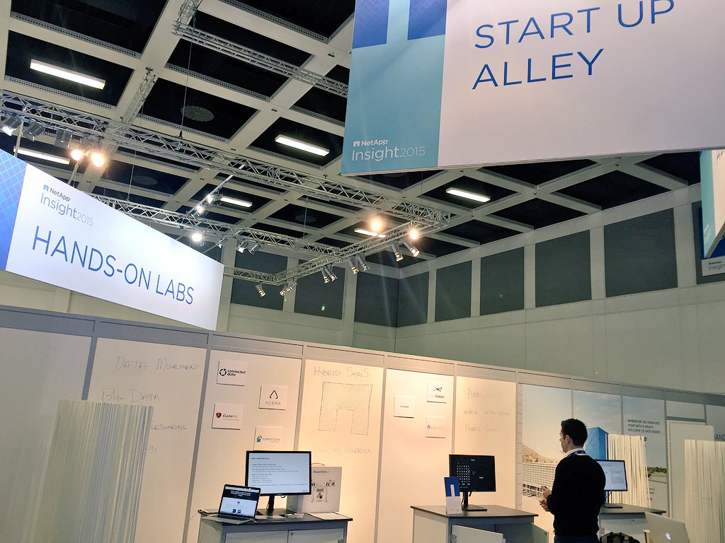 Stephenitis's tweet image. Come visit at the @NetApp #NetAppInsight startup alley. @ClusterHQ #Flocker