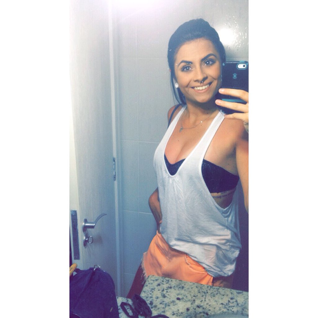 bruzuck's tweet photo. Ja quero de novo!! 😍❤️ #1007BC #OPENBAR https://t.co/SjOefjnQAD