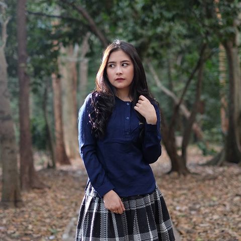PrillversMedan7's tweet photo. Mau bagaimanapun gayanya. Kami ttp mencintai dan menyayangin dia. Dia adalah inspirasi kami.  @PrillyBie https://t.co/pzhDbujdss