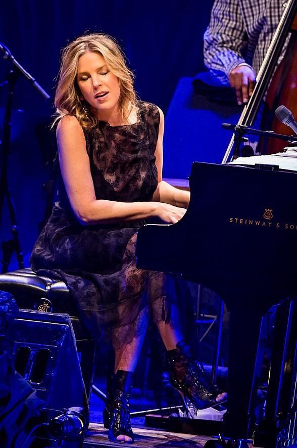 Happy Birthday Diana Krall! 