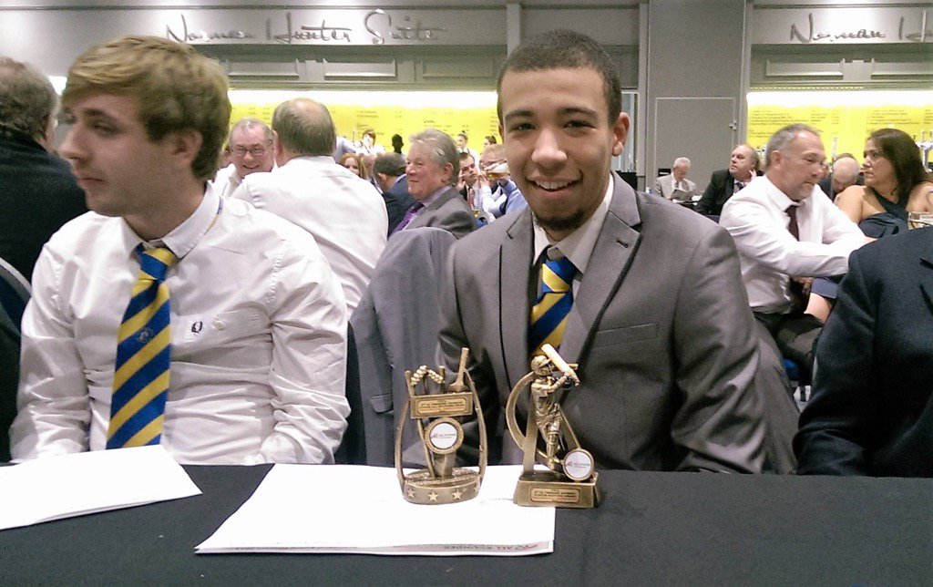rocketron100's tweet image. Josh Hudson-Evans winner of CYCL young player Batting &amp;amp; Allrounder awards 2015