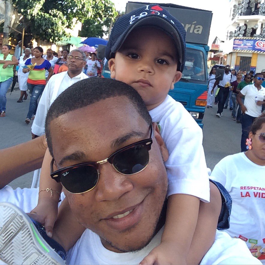 06victor_'s tweet photo. Caminando por mi familia! https://t.co/wze2rag3nI