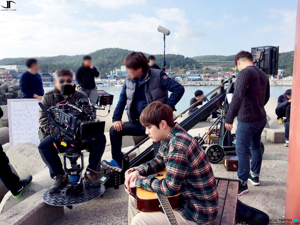 MBLAQph's tweet photo. RT @MBLAQ_CAMP: [#MBLAQ] 배우 승호는 오늘도 열심히 촬영중 A+들의 많은 응원 부탁해용~ #엠블랙 #승호 #로큰롤할배 https://t.co/svv3dQNwgM
