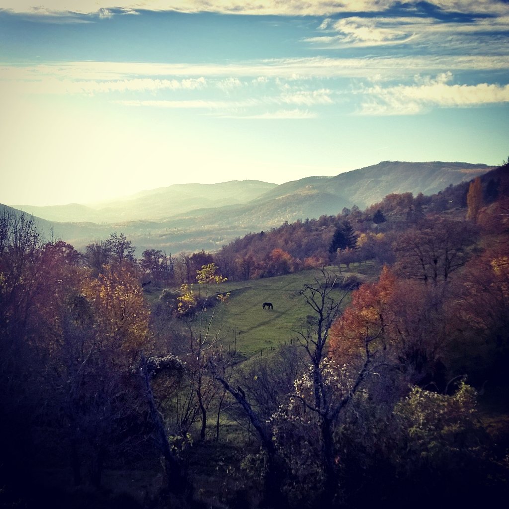 zumberak_sg's tweet photo. A view from Tomaševci. Just 45 min from A1 Jastrebarsko exit. Discover #Žumberak #Samoborskogorje #NaturePark https://t.co/I7r2Zxwhsk