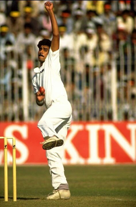 Happy Birthday to Waqar Younis - The Toe Crusher.   