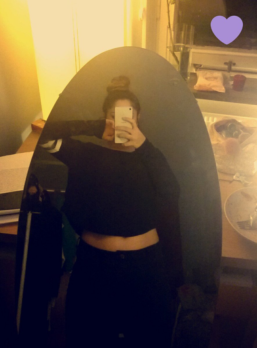 HungarianQueen_'s tweet photo. Now imagine this shirt with the BtB logo *hinting on merch ideas* 😏 #BesideTheBridge { #sizehappy } https://t.co/alDFC8IZjl