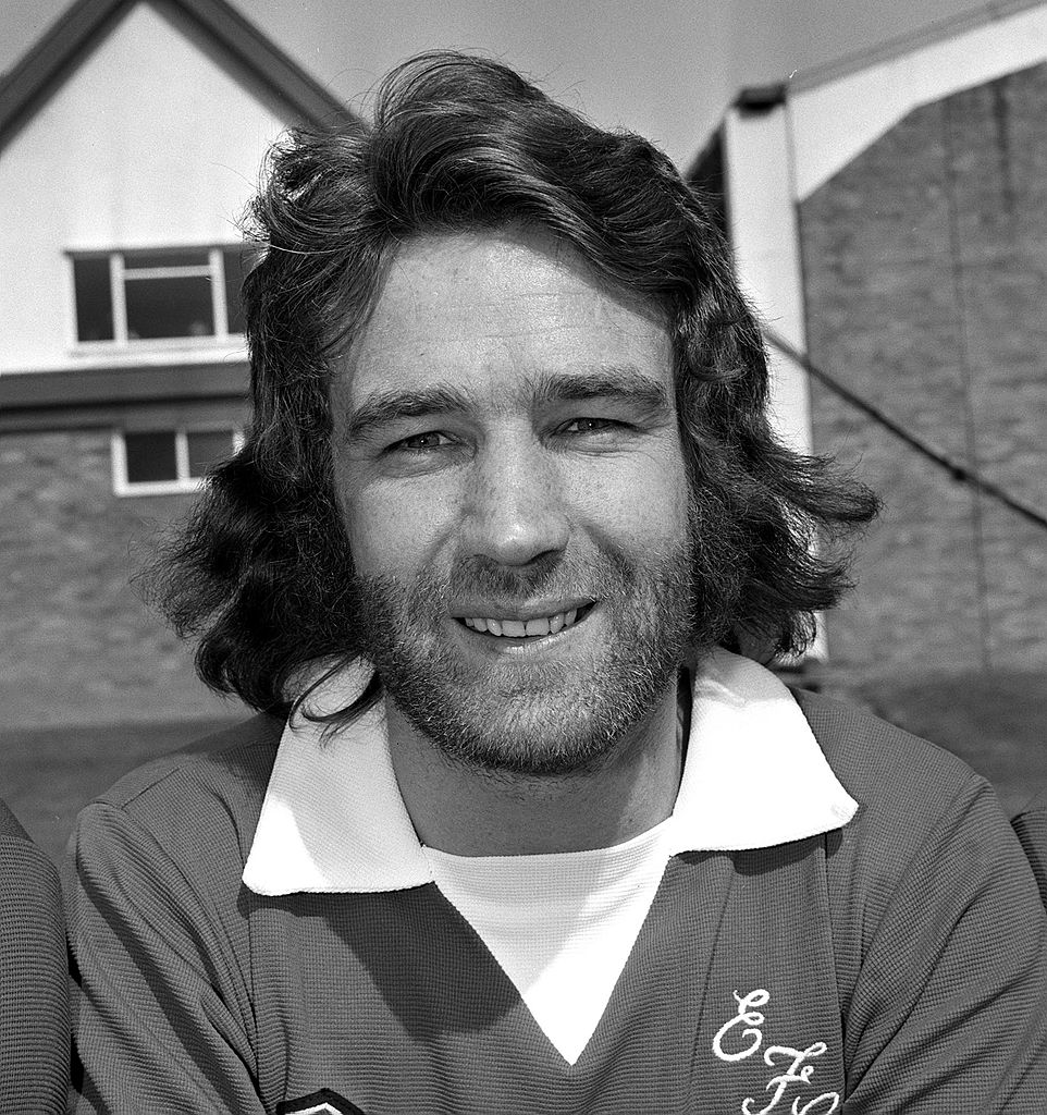 _RT_ Everton: BIRTHDAY: A huge, huge Happy Birthday to Colin Harvey. The Blues legend is 71 today! 
