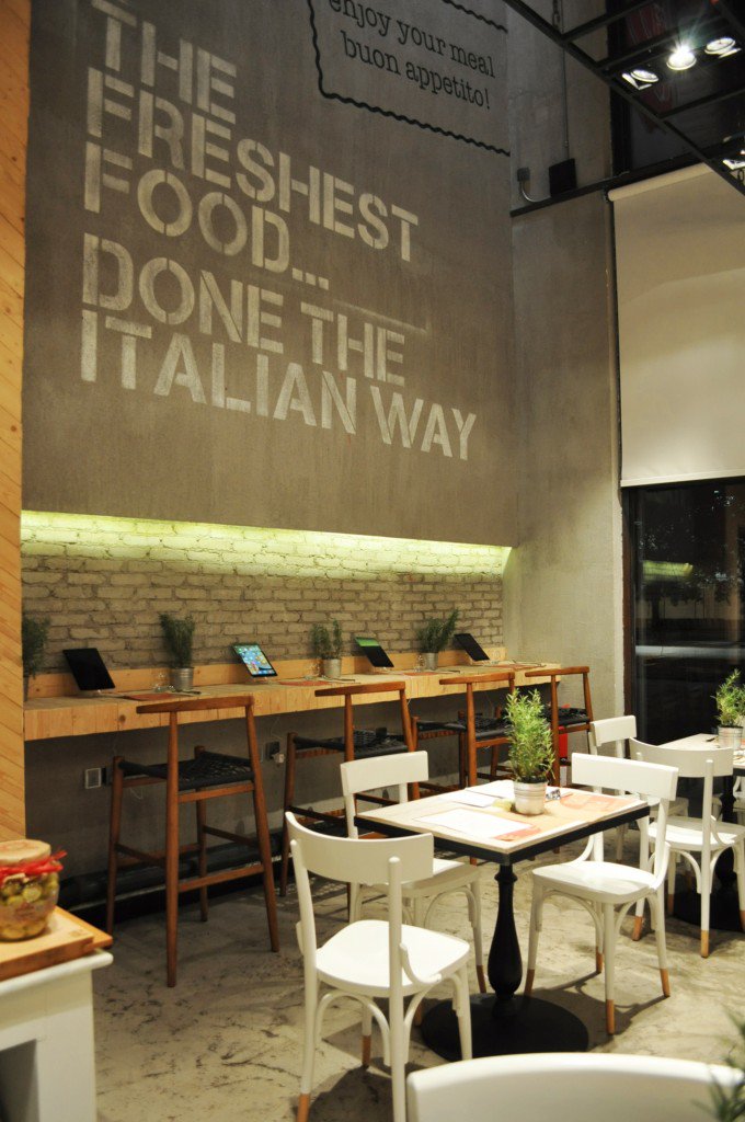 SaudiSSC's tweet image. #جدة
الجمعية البريطانية للتصميم الدولية ترشح مطعم روزوبومدورو ضمن احدى أكثر المطاعم جمالاً في العالم.