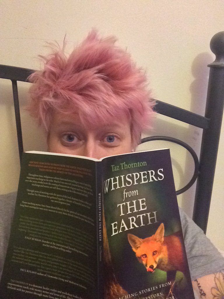 TazThornton's tweet photo. Look what arrived from @MoonBooksJHP today, before I was even out of bed! #WhispersFromTheEarth #PreviewCopy xx https://t.co/8nVfEpbg3i