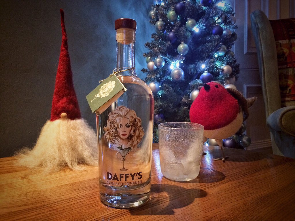 DaffysGin's tweet photo. #daffys1stbirthday - chance to #win signed 100th bottle from batch no 1!! https://t.co/MGH3wEZKLO #gin #celebration https://t.co/8diJxgPDOR