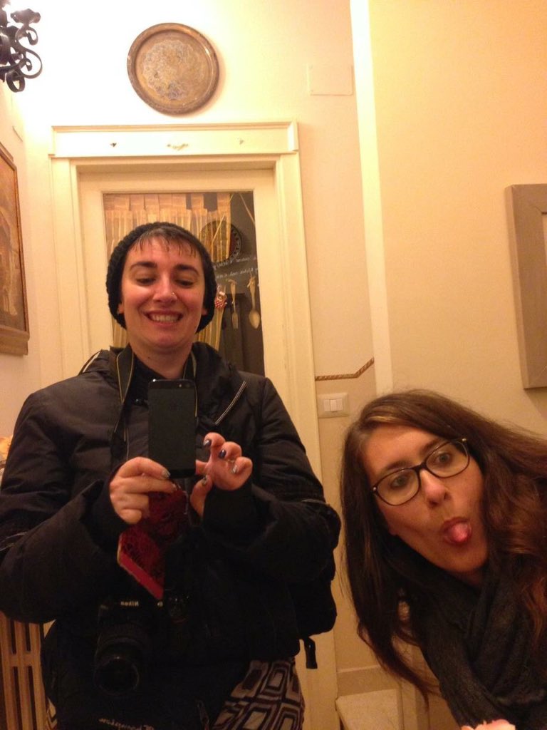 trombinikendra's tweet photo. Tra #Assisi e #Gubbio #Friends #friendship #amicizia #love https://t.co/XXqDeXYxwP