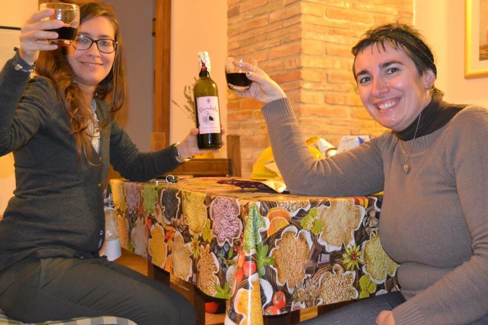 trombinikendra's tweet photo. Tra #Assisi e #Gubbio #Friends #friendship #amicizia #love https://t.co/XXqDeXYxwP
