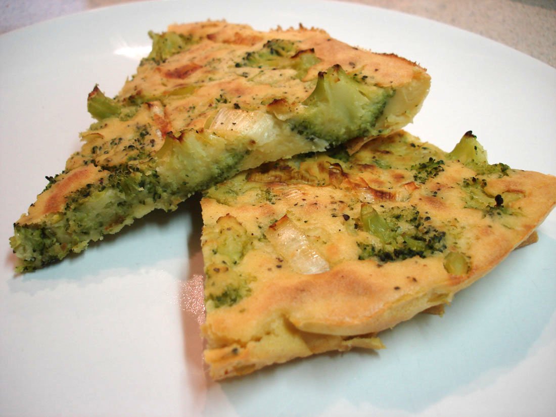 Run4Food_Italia's tweet photo. RICETTA FOOD4RUN Frittata senza uova ai broccoli e porri https://t.co/LynsiVZqb3 #run4food #ricetta @MarcoBianchiOff https://t.co/dm4wxvHx9h