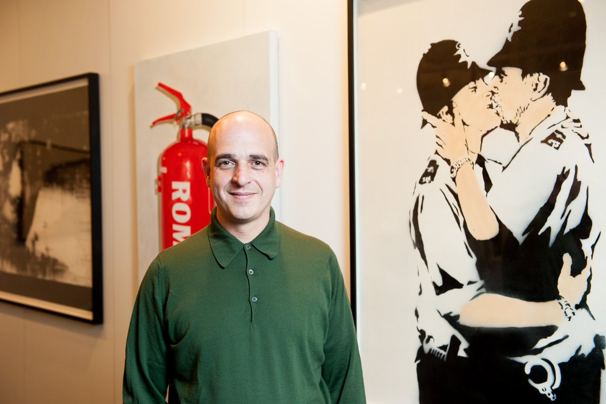 meneksegulben's tweet photo. Steve Lazarides says "The organization of the fair was..." #ci15 
https://t.co/dQiTaFKGvF  @Lazarides_Art https://t.co/xGO6v2qh5f