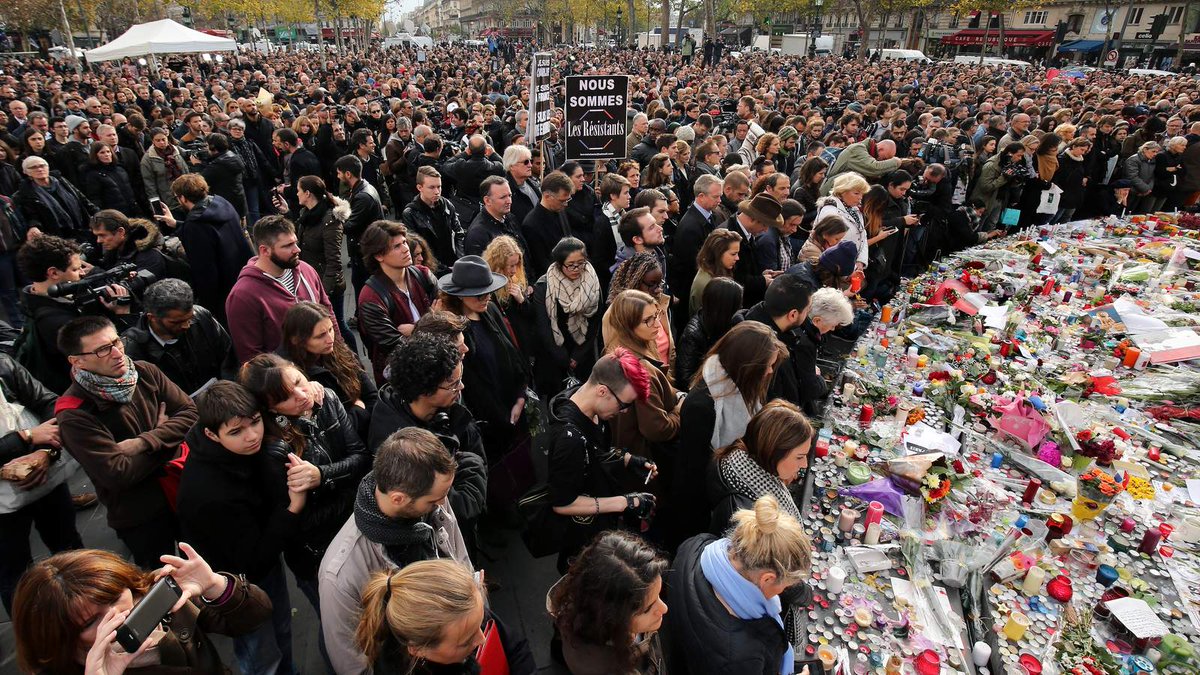 SkyNews's tweet image. Europe falls silent in memory of #ParisAttacks victims trib.al/4THR9A9