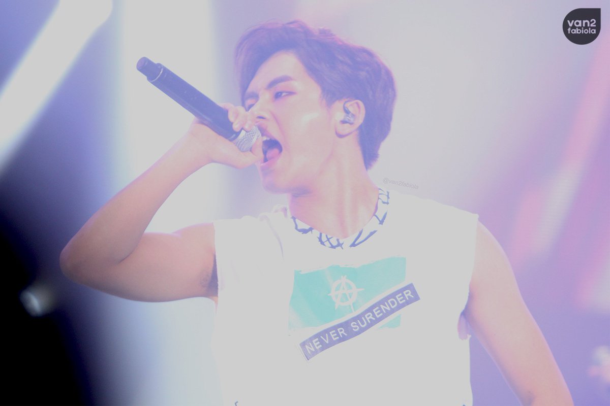 van2fabiola's tweet photo. 151115 INFINITE EFFECT in Jakarta #Hoya #Howon #Infinite #νΈμΌ #νΈμ #μΈνΌλνΈ #IEINA #InfiniteEffectINA https://t.co/7iBoLiHxoZ