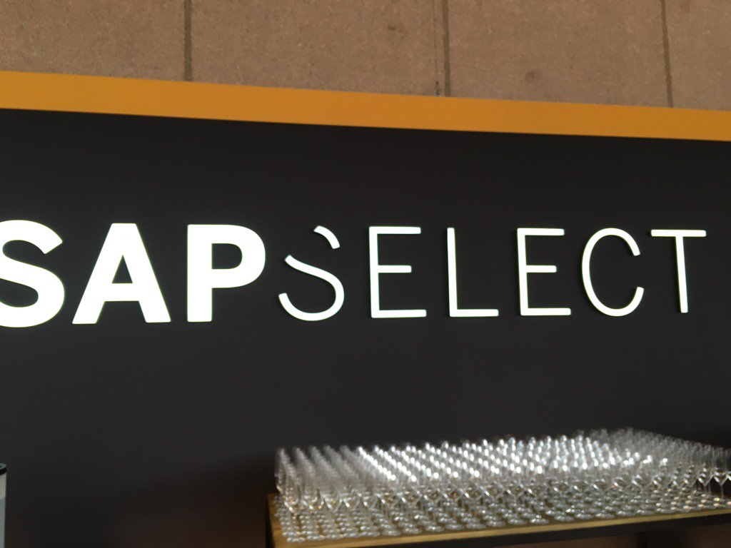 simonkaluza's tweet image. Let&apos;s roll! #sapselectbcn