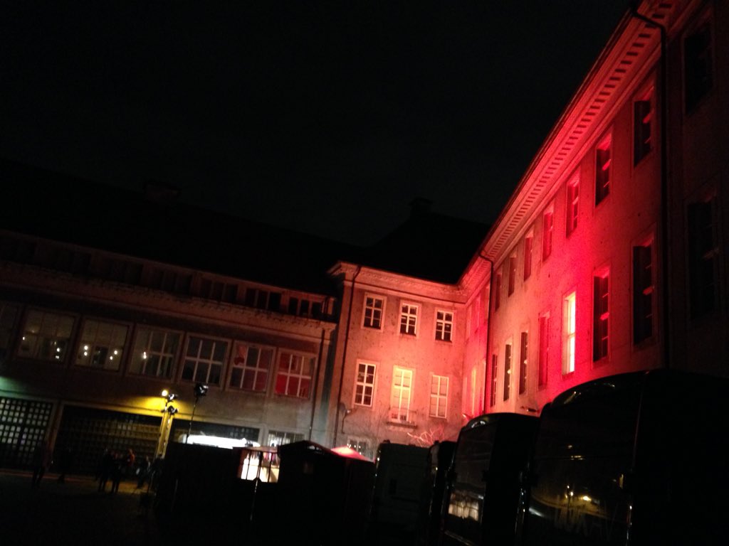 MAstartpath's tweet photo. Startups and strategics hanging out the #Berlin way - currywurst and mulled wine at the mint https://t.co/54InwYmLr7