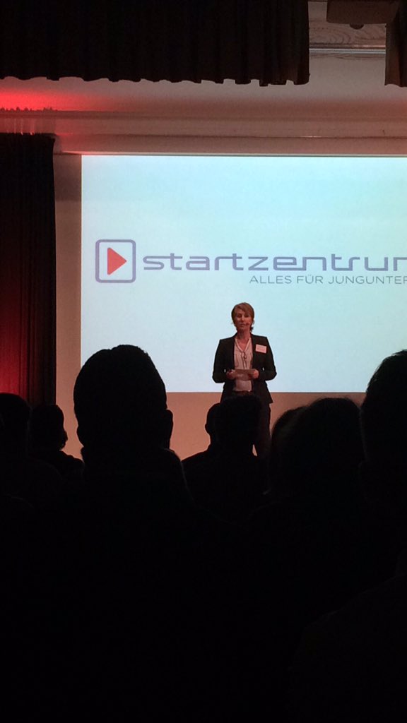 StartZH's tweet photo. Great start of @StartZH with new head Michèle Raue at #Startupday 2015 https://t.co/a4E8JNz25l