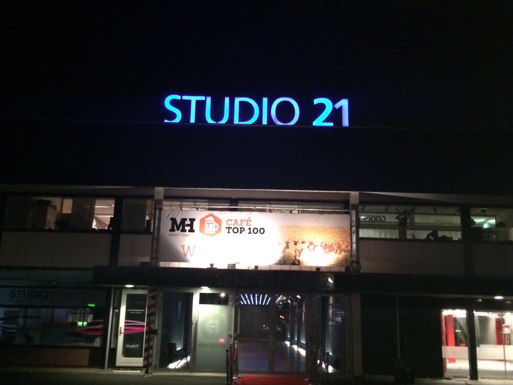 Marie-Louise Buckens tweet media