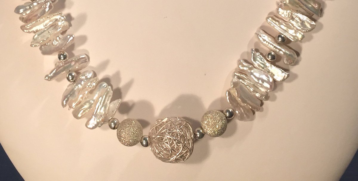 DesignsByPin's tweet photo. https://t.co/JQjo9ifauH - https://t.co/aRhwjqq7TU - N - 233 - Pearl Sticks - from casual to dressy in a flash. A ... https://t.co/BZkOUnaz41