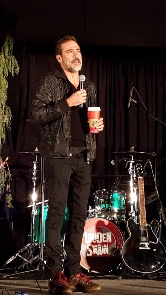 John__SPN's tweet photo. @SamGigantor  // Thinking of you 😘 https://t.co/Aos55MlYWb