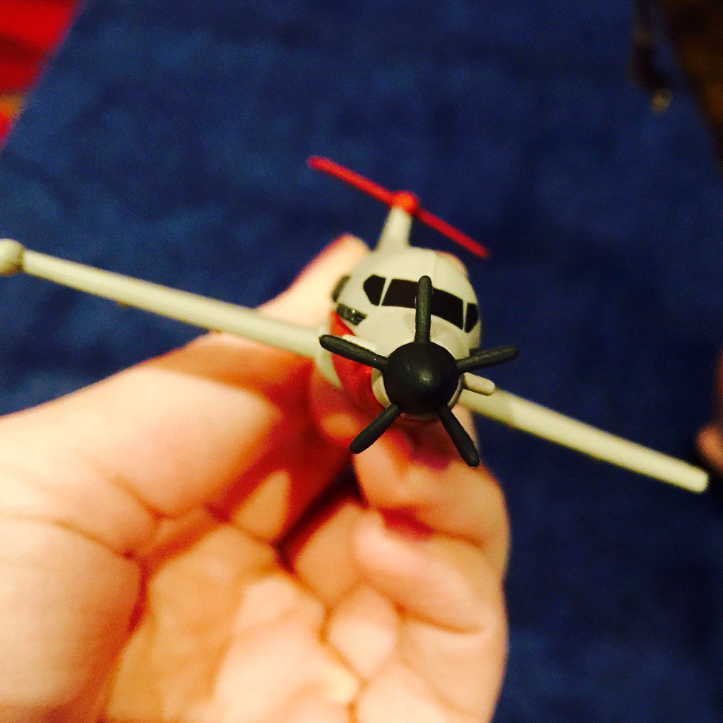 Amelia__Earhart's tweet photo. One of the 2016 changes to the PC-12 is the 5 bladed prop! #NBAA15 @Tempus_Jets https://t.co/nzhgA8TLEQ